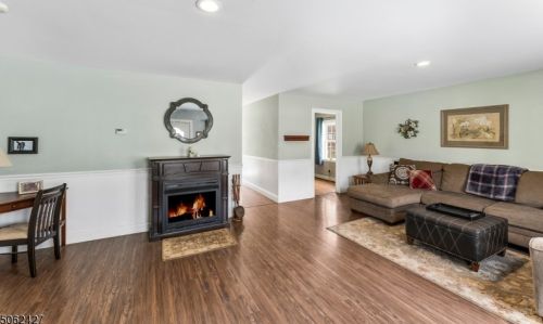 22 Glenbrook Dr, Fredon NJ  07860-6595 exterior