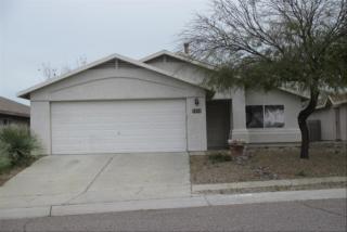 2421 Saint Thomas Aquinas Dr, Tucson, AZ 85713-7419