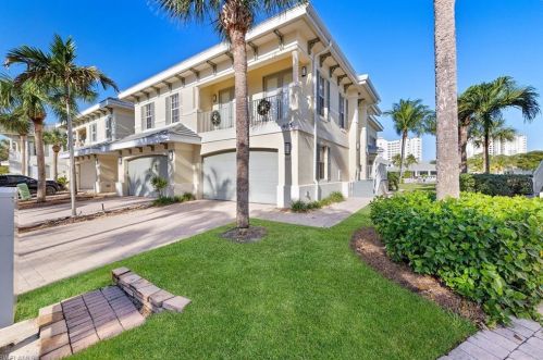 405 Sea Grove Ln, Naples, FL 34110-6426