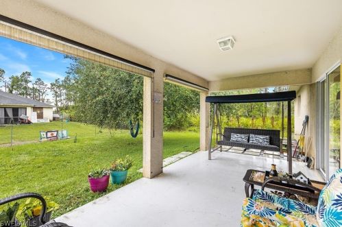 1030 Eubanks St, Lehigh Acres FL  33974-2677 exterior