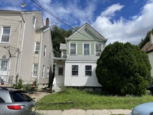 61 Webster Ave, Paterson, NJ 07501-3211