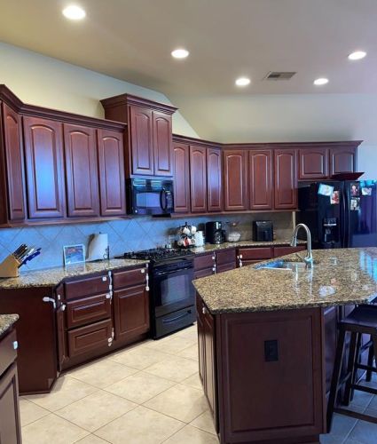 2711 Imperial Grove Ln, Conroe TX  77385-8329 exterior