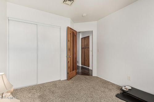 4417 Tonto Rd, Glendale AZ  85308-7329 exterior