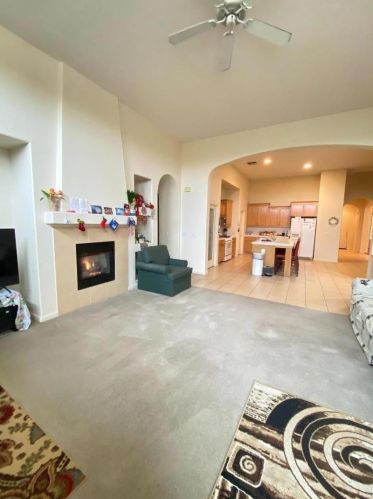 1616 Dutch Corner Dr, Newman, CA 95360-9648