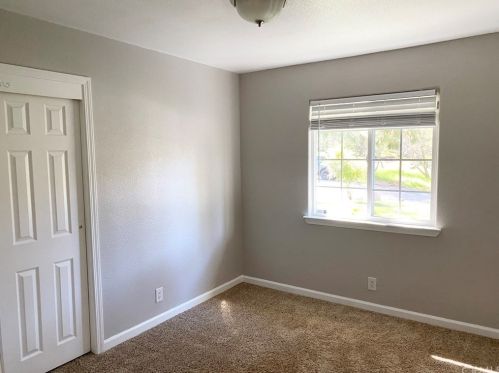 11 Glen Cir, Oroville CA  95966-9250 exterior
