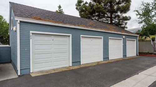 711 Portwalk Pl, Redwood City CA  94065-1811 exterior