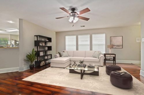 305 Saul St, Monadale, TX 78634-3321