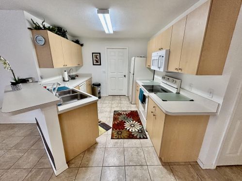 248 Camino Del Rio, Fort Pierce, FL 34952-7934