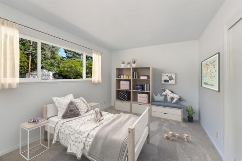 805 Jack London Dr, Santa Rosa CA  95409-3512 exterior