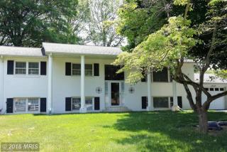 10527 Amity St, Lorton VA  22079-3516 exterior