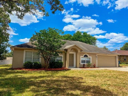 2289 Renton Ln, Brooksville, FL 34609-3765