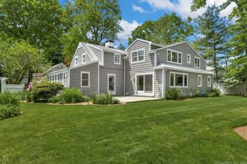97 Kimberly Pl, New Canaan, CT 06840-4512