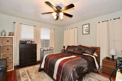 738 Edgewater Dr, Orlando FL 32804-6890 exterior