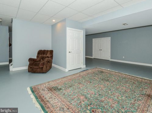 941 Bristol Rd, Southampton PA  18966-1359 exterior