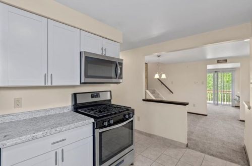 1547 Berkshire Ave, Pittsburgh PA  15226-2475 exterior