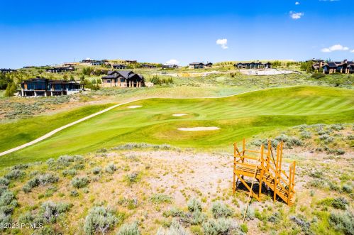 3204 Wapiti Canyon Rd, Park City UT  84098-6241 exterior