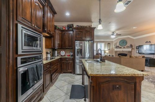 130 Red Cloud Dr, Greenville TX  75402-2801 exterior