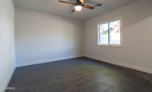 6803 15 St, Phoenix AZ 85040-2321 exterior