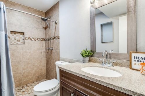 414 Pogue St, Cedar Hill TX 75104-9061 exterior