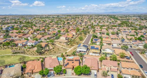 17544 Prt Royale Ln, Sun City AZ  85379-6071 exterior