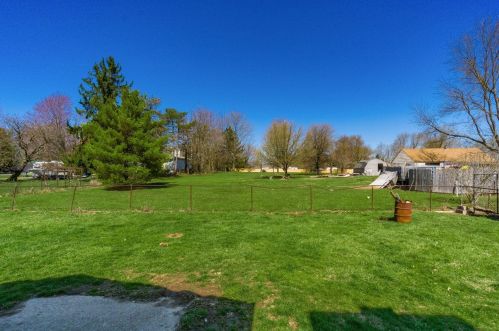 12924 Cleveland Rd, Pataskala OH 43062-8817 exterior