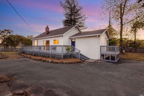 785 Scenic Ave, Santa Rosa CA  95407-8337 exterior