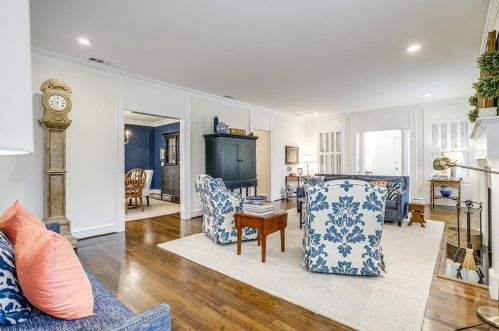 2131 Warner Rd, Fort Worth TX  76110-1747 exterior