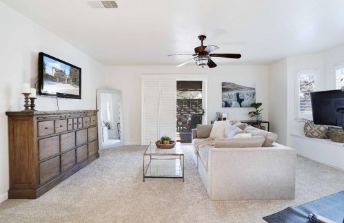 235 Meyenberg Ave, Ripon CA  95366-2921 exterior