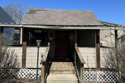 101 Riley Ave, London, OH 43140-1520