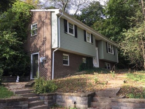 208 Willett Rd, Glenshaw, PA 15116-1341