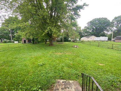 196 Union St, London OH  43140-1537 exterior