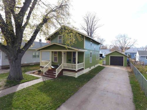 1418 Avenue D, Gothenburg, NE 69138-1649