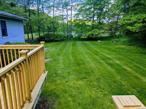 52 North St, Patterson, NY 12563-2711