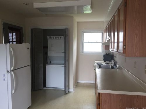 3 Terrace Pl, Northville CT  06776-2847 exterior