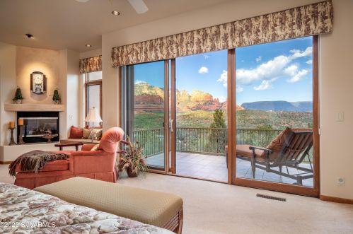 206 Calle Francesca, Sedona AZ 86336-4760 exterior