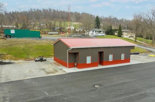 727 Twilight Hollow Rd, North Charleroi PA  15022-2601 exterior