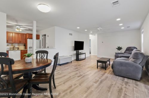 14-4 Providence Ct, East Freehold NJ  exterior