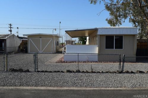 820 Safari Dr, Bullhead City, AZ 86442-5804