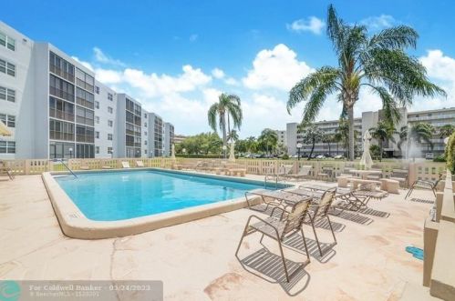 170 5th Ave, Dania Beach FL  33004-4744 exterior