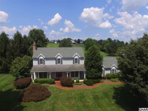 121 Yellowbreeches Rd, Carlisle, PA 17015-7501