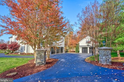 40280 Spectacular Bid Pl, Leesburg VA  20176-7173 exterior