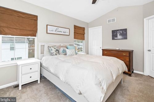 4115 Sophia Ln, Boothwyn PA  19061-2807 exterior