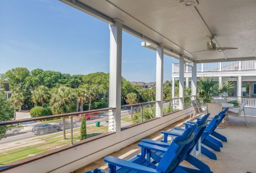 2307 Palm Blvd, Isle Of Palms SC  29451-2351 exterior