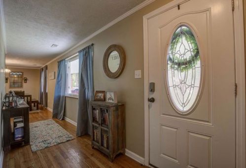 5669 Sally St, Milford, OH 45150-2324