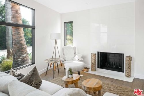 3170 Santa Maria Rd, Topanga CA  90290-4307 exterior