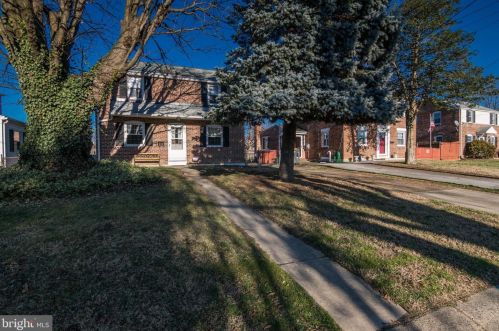 208 Grant Ave, New Castle, DE 19720-2525