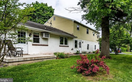 1312 Cedarville Rd, Pottstown, PA 19465-7630