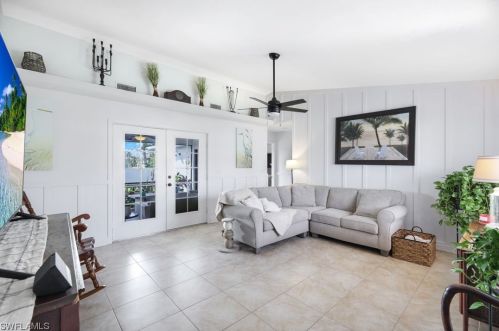 1828 47 St, Cape Coral FL  33904-9001 exterior