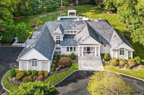 10 Evans Dr, Muttontown, NY 11545-3145