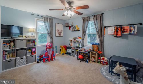 449 Gay St, Limerick PA  19468-2630 exterior